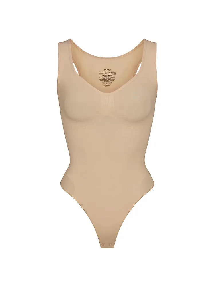 Seamless Sculpt Scoopneck Thong Bodysuit