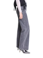 Wide-Leg Jeans with Chain-Link Belt