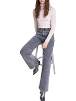 Wide-Leg Jeans with Chain-Link Belt