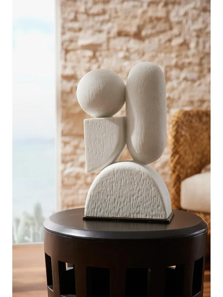 Poza Sculpture