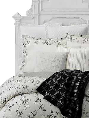 Munroe Comforter