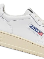 Medalist Leather Low-Top Sneakers