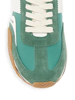 James Low-Top Sneakers