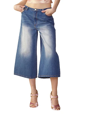 Low-Rise Baggy Crop Jeans