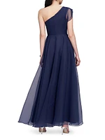 Savannah Pebbled Organza One-Shoulder Gown