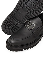 VLogo Signature Calfskin Loafers