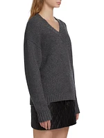 Chunky Wool-Cashmere V-Neck Sweater