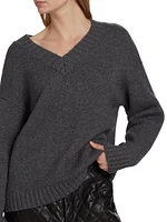 Chunky Wool-Cashmere V-Neck Sweater