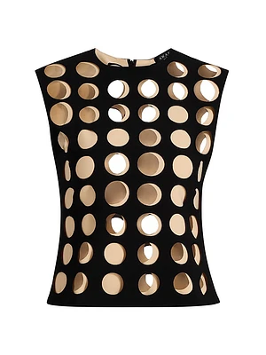 Layered Hole Top