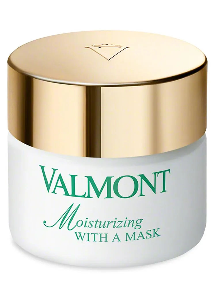 Moisturizing With A Mask