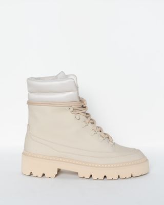 Terra Hiking Boot