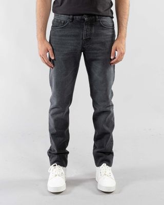 AMI Fit Jeans