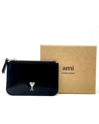 Ami De Coeur Zipped Wallet