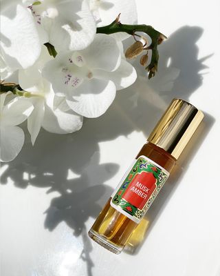 Amber Musk Roll On Perfume