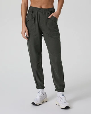 Trestles Twill Jogger