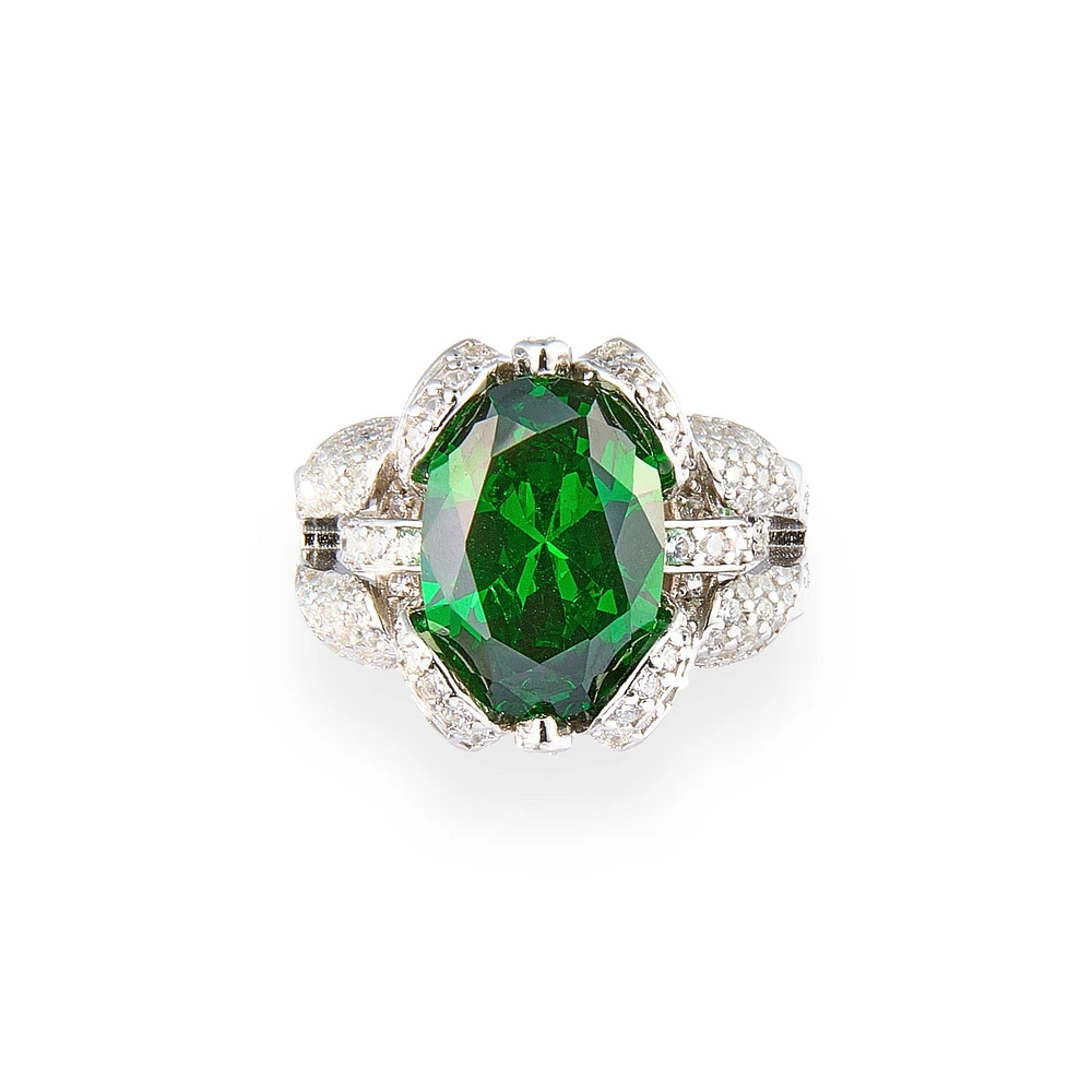 Oval Emerald Ring