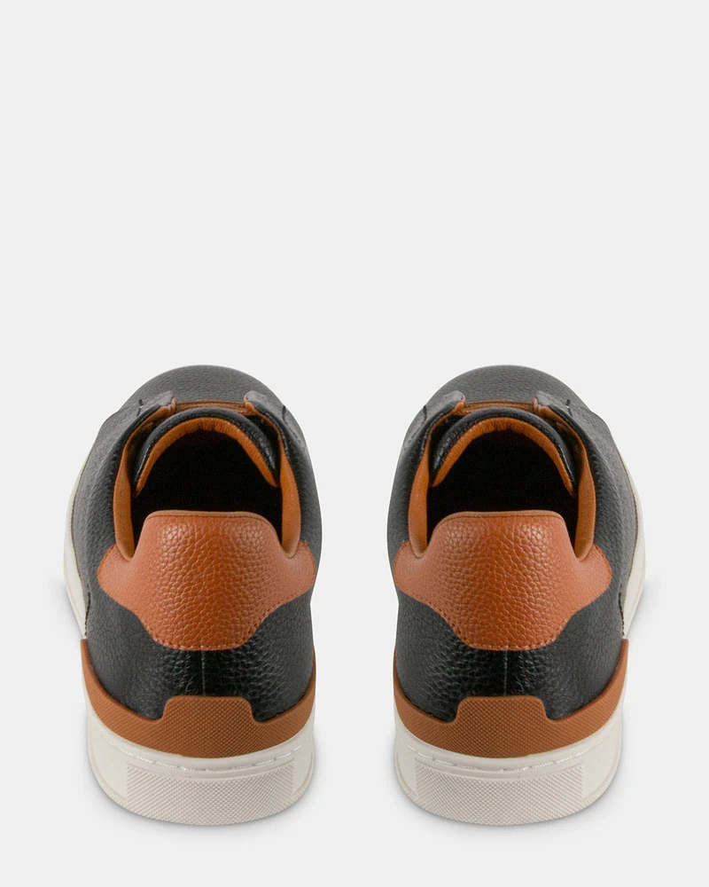 MASTERS BLACK LEATHER