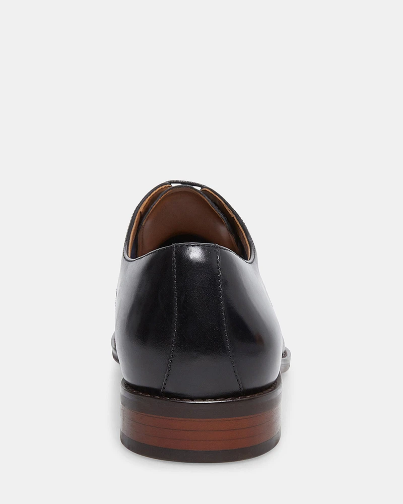 PLOT BLACK LEATHER
