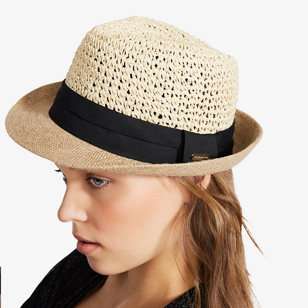 BEACH HAT BLACK