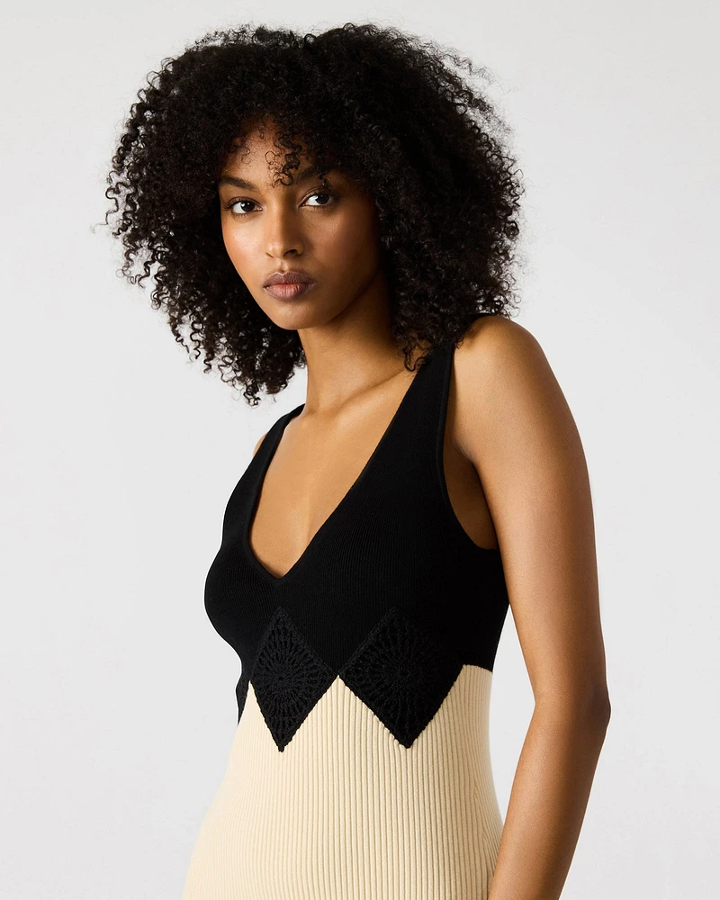 PRUNELLA DRESS BLACK MULTI