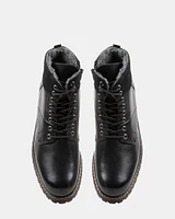 STRATUSF BLACK LEATHER