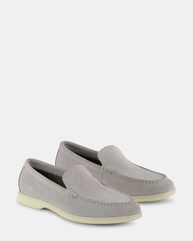 CALIBERR LIGHT GREY SUEDE