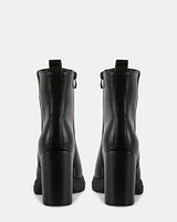 BLURED BLACK