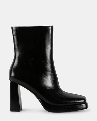CLEVER BLACK