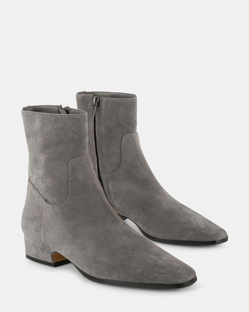 DUSTY GREY SUEDE