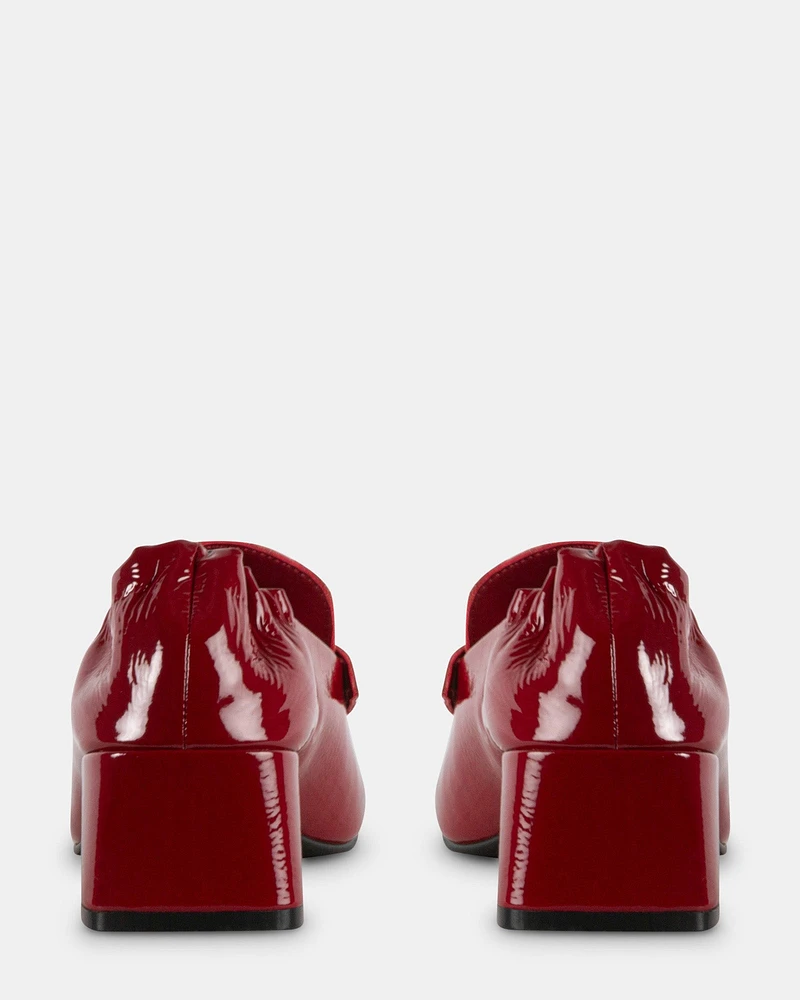ESTEE RED PATENT
