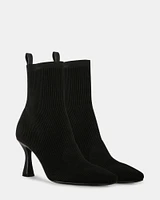 FREIDA BLACK KNIT