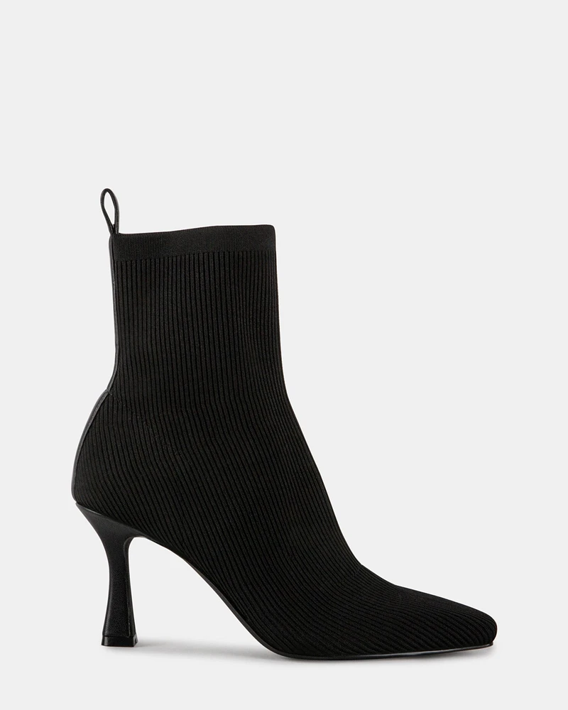 FREIDA BLACK KNIT