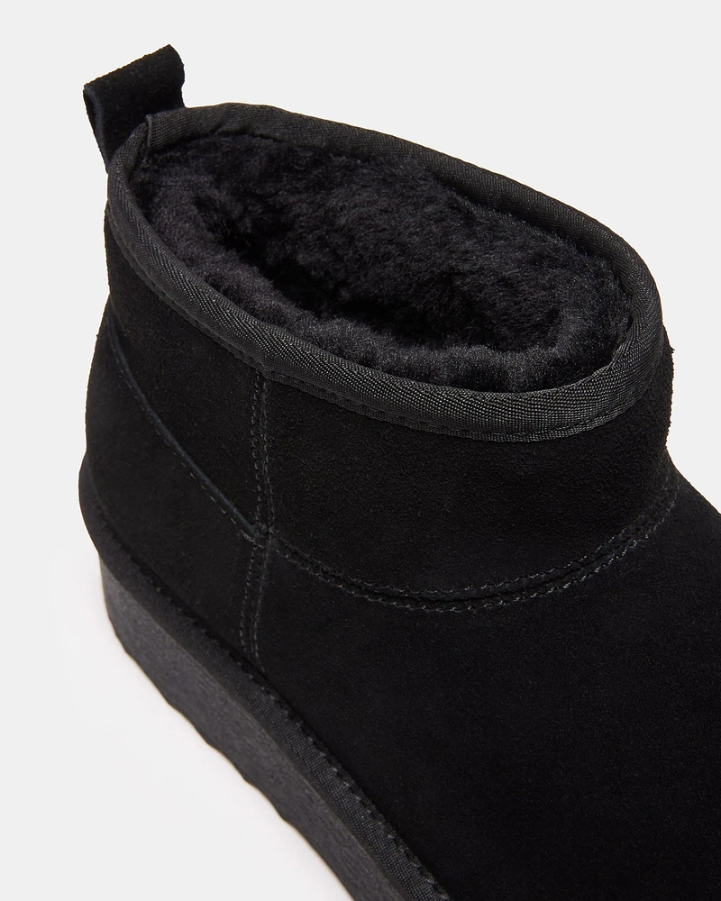 CRUE BLACK SUEDE
