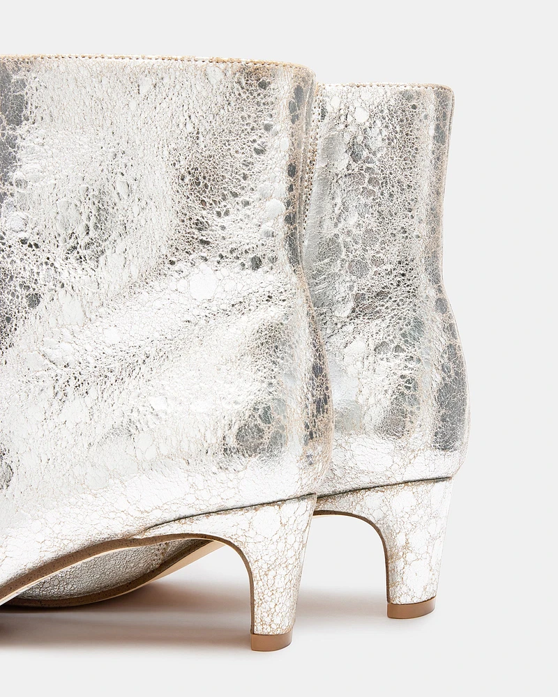 DELVIE SILVER LEATHER