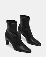 FENNY BLACK