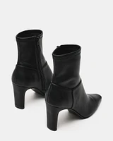 FENNY BLACK