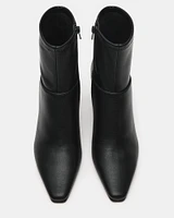 FENNY BLACK