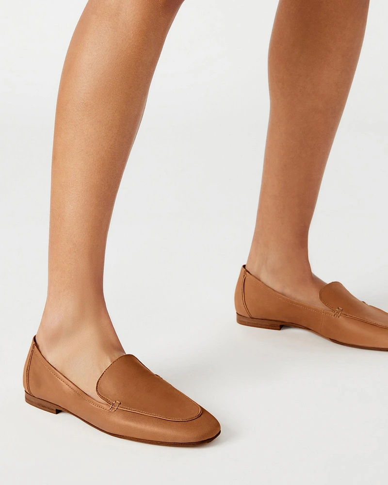 FITZ TAN LEATHER