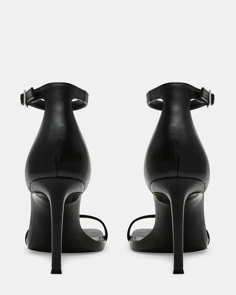 PIKED BLACK LEATHER