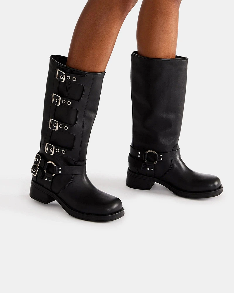 ROCKYY BLACK