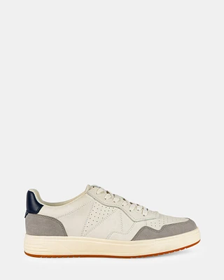 TAVISH WHITE