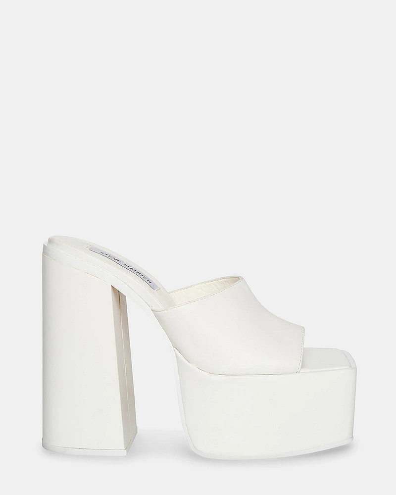 TRIXIE WHITE LEATHER