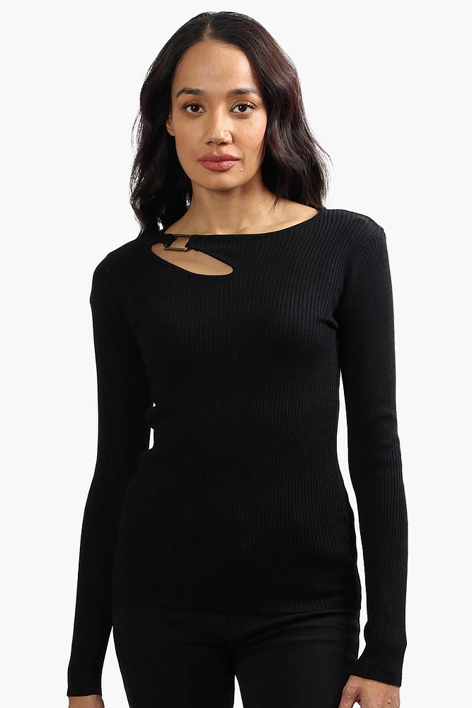 Limite Ribbed Keyhole Shoulder Pullover Sweater