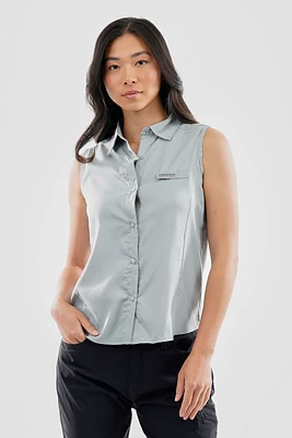 Canada Weather Gear Sleeveless Button Up Collared Shirt