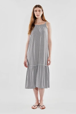 Beechers Brook Patterned Tiered Midi Dress