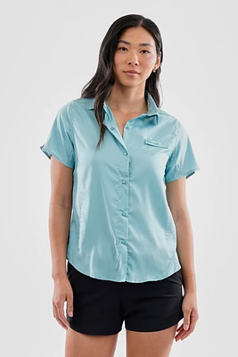 Canada Weather Gear Solid Short Sleeve Button Up Shirt