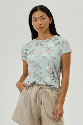 International INC Company Floral Gommet Neck Detail Tee