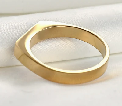 Slim Signet Ring
