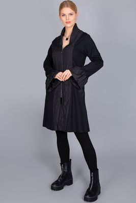 Long Jacket with Crinkle Fabric
