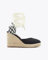 Olivia Espadrille Wedges Black